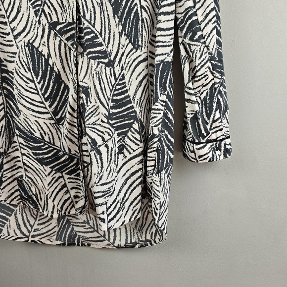 CYNTHIA‎ ROWLEY Sleepwear Palm Print Button-up Nightshirt Black Women’s Size M - Picture 7 of 13